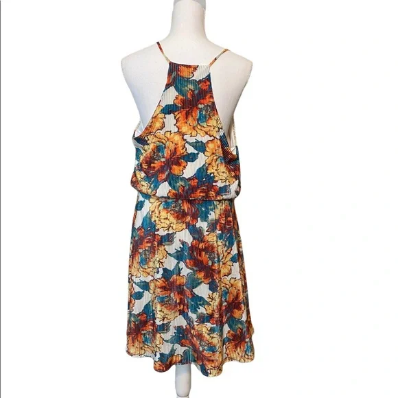 NWOT Papermoon Floral Blouson Dress - Picture 3 of 5